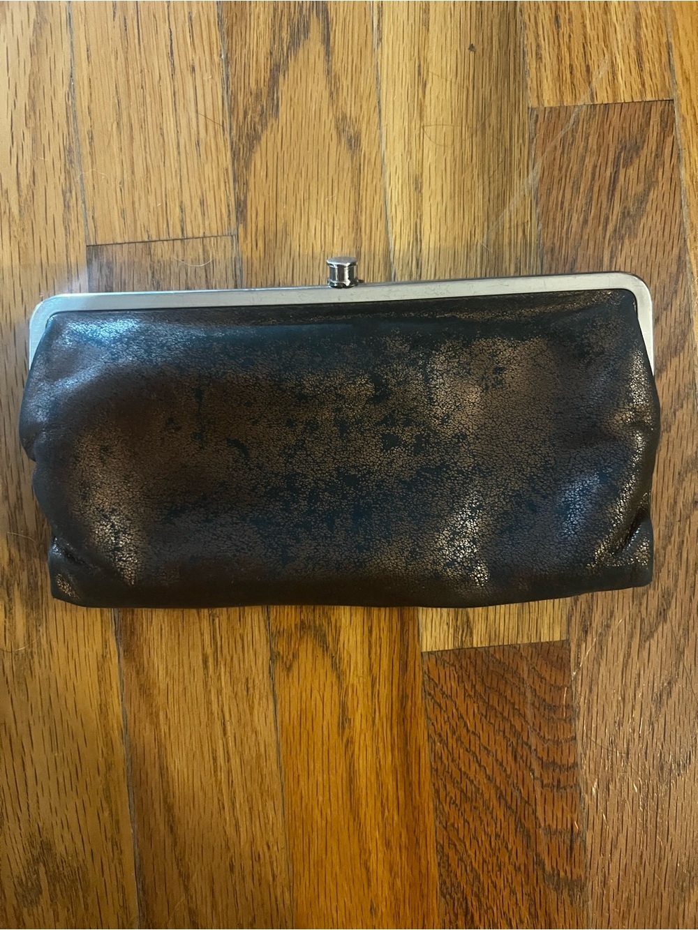 Vintage Hobo International Bronze Wallet - Picture 2 of 5